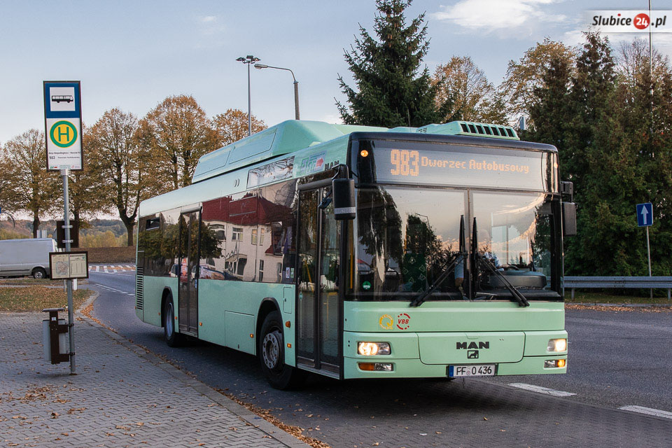 autobus 983_001