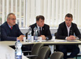 Czytaj artykuł: Czy niemiecki urząd celny wyprowadzi się z terminala? terminal spotkanie_th