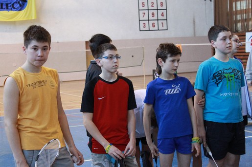 badminton golice druzyna