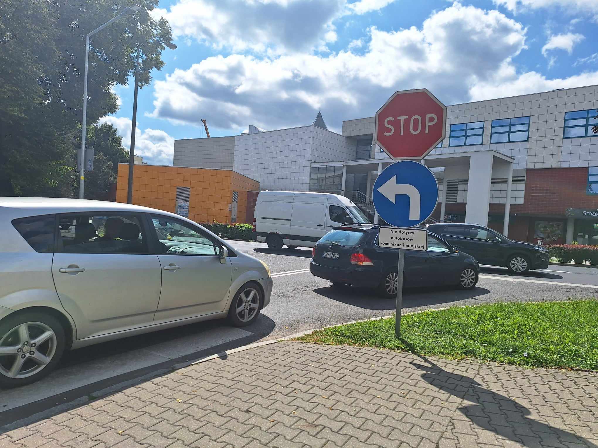 Wyjazd z ul. Mickiewicza na ul. Kościuszki nie będzie możliwy!