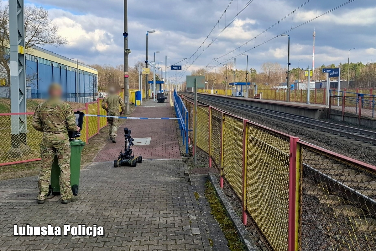 Po sprawdzeniu okazało się, że ładunek nie stanowi zagrożenia