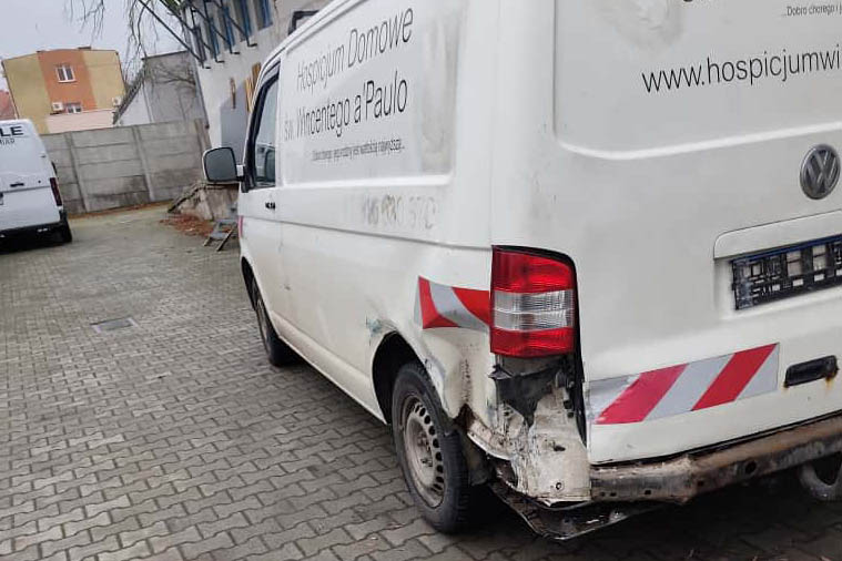 Policja złapała złodzieja busa na gorącym uczynku