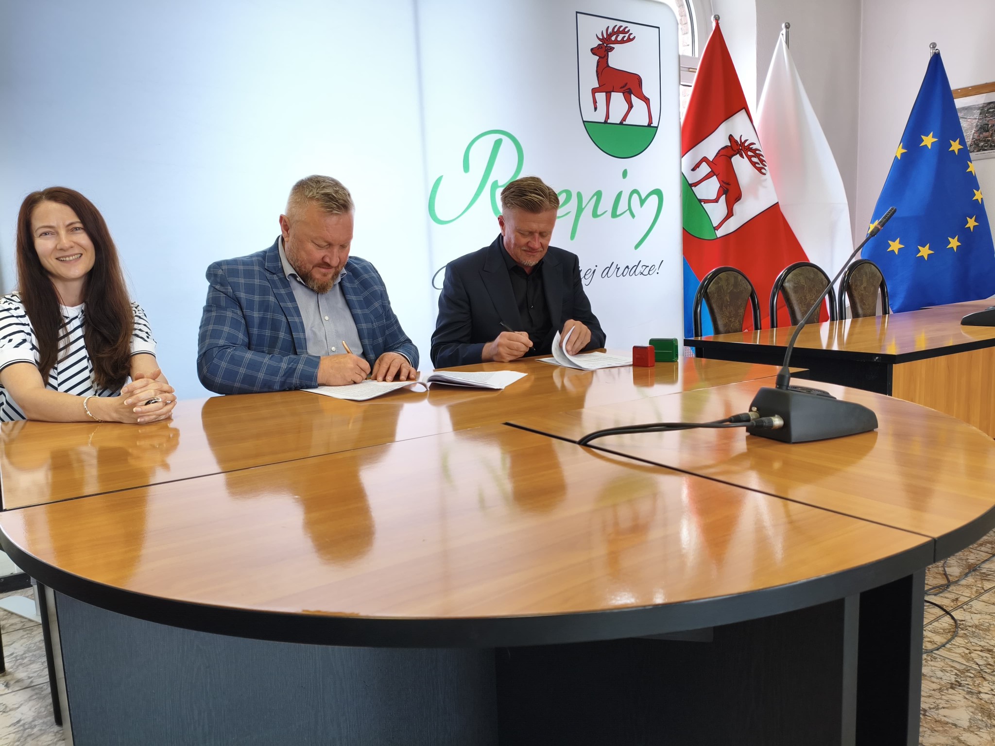 W Rzepinie podpisano umowę na wykonanie modernizacji sieci wodociągowej