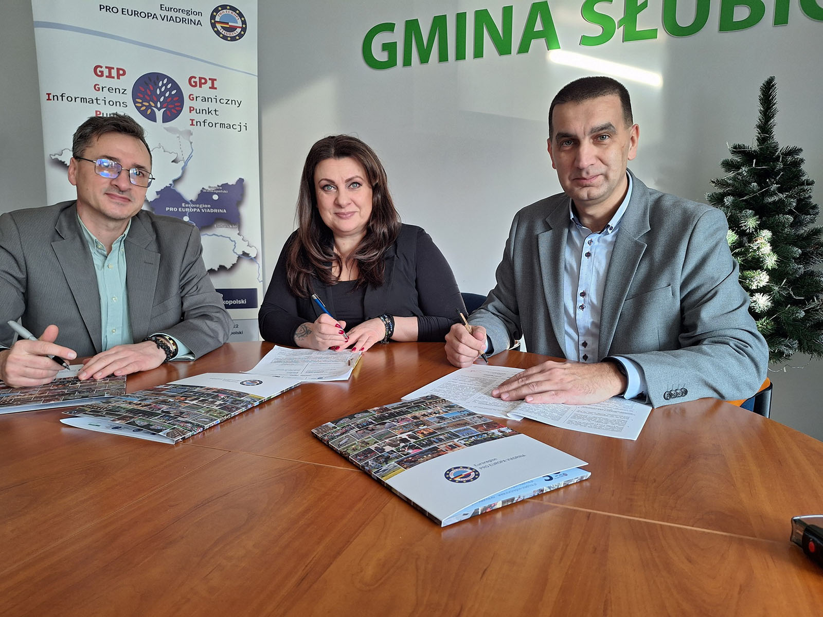 W Słubicach podpisano umowę na realizację „Transgranicznego Forum Demograficznego Dwumiasta”