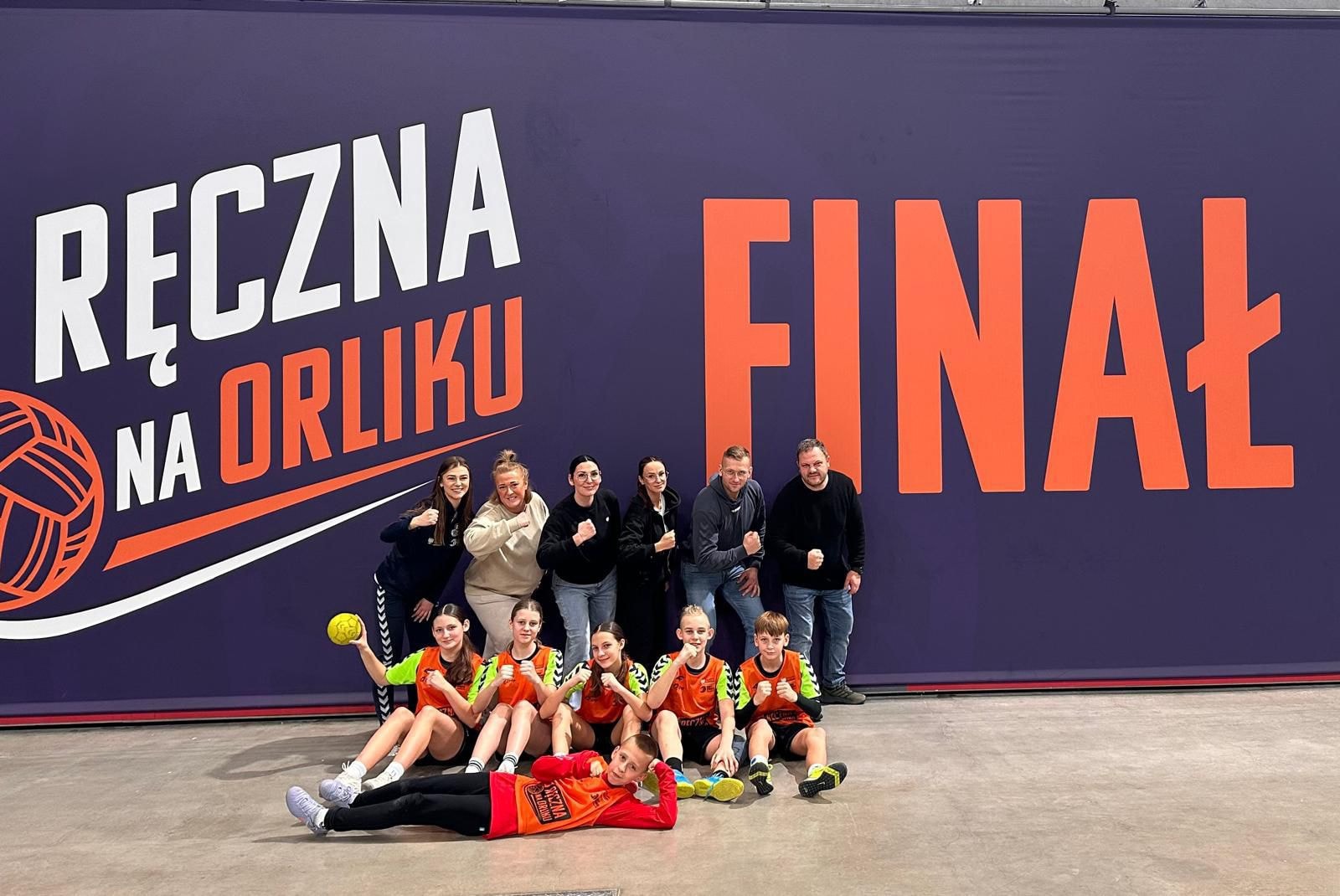 SP 1 Słubice z 6 miejscem w finale turnieju "Ręczna na Orliku"