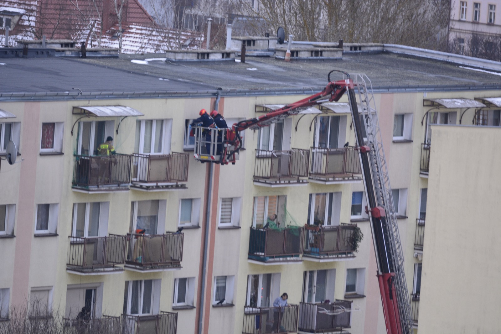 Interwencja służb na Osiedlu Słowiańskim