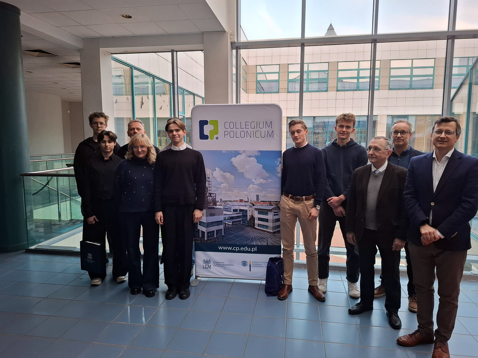 W Collegium Polonicum w Słubicach odbył się etap okręgowy 67. Olimpiady Wiedzy o Polsce i Świecie Współczesnym