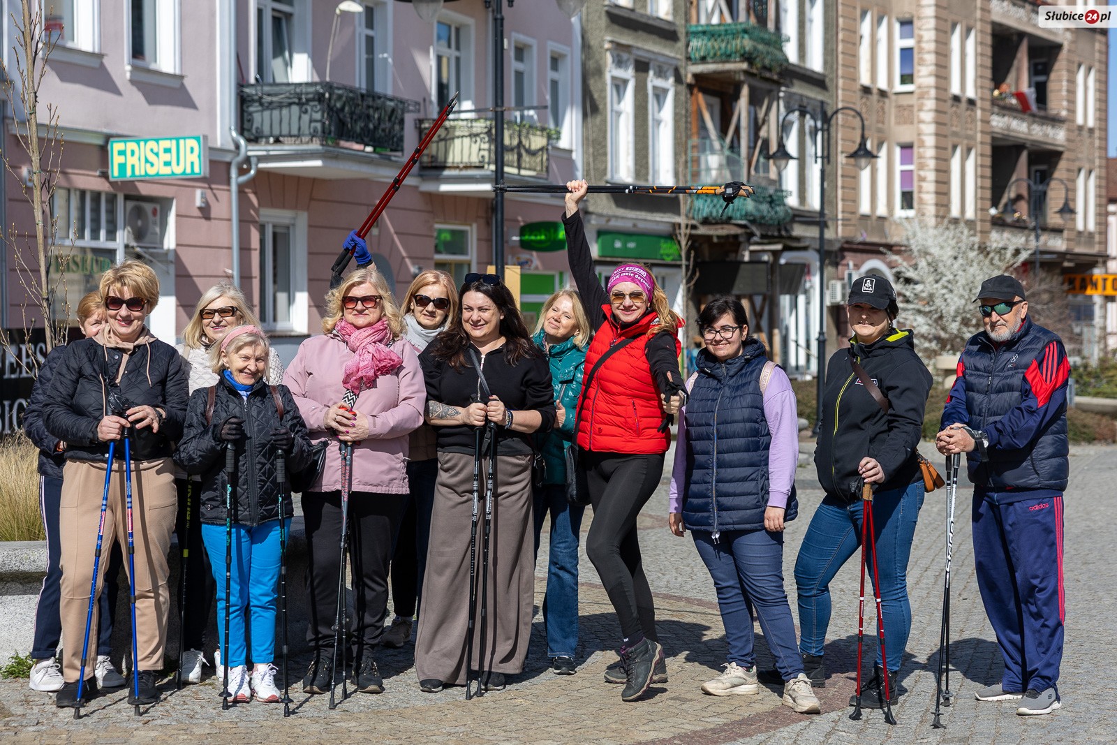 W Słubicach odbył się spacer nordic walking w ramach „Strefy Kobiet”