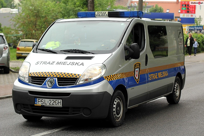 Straż Miejska w Słubicach apeluje o regularne odśnieżanie i utrzymywanie czystości