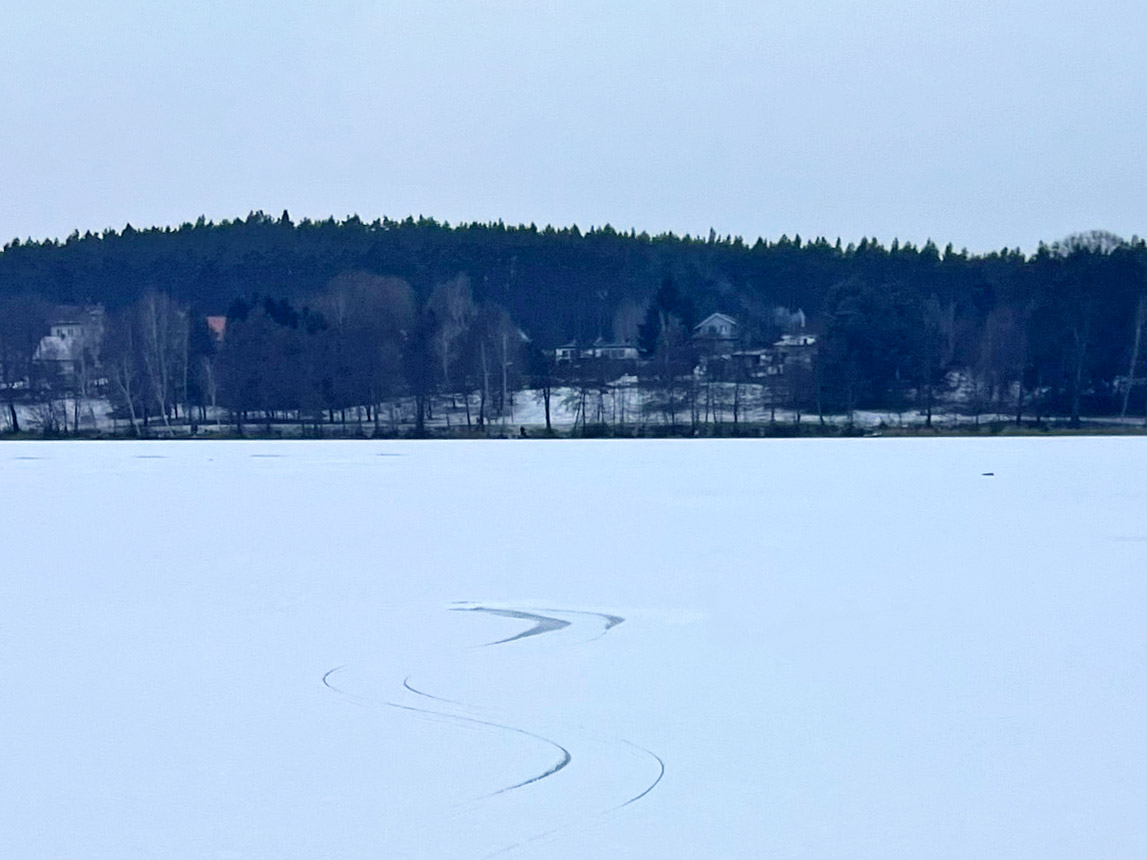 Zamarznięte jezioro Reczynek
